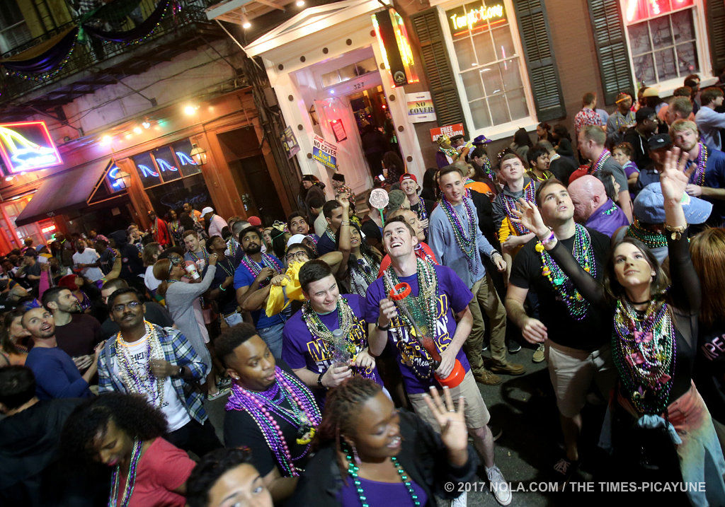 Endymion rolls past the raucous French Quarter: photo gallery